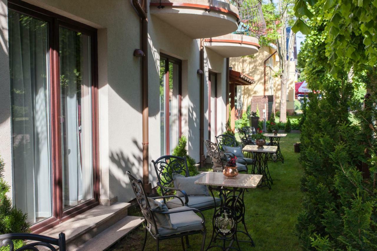 Na Bialej Apartment Rewal Exterior photo